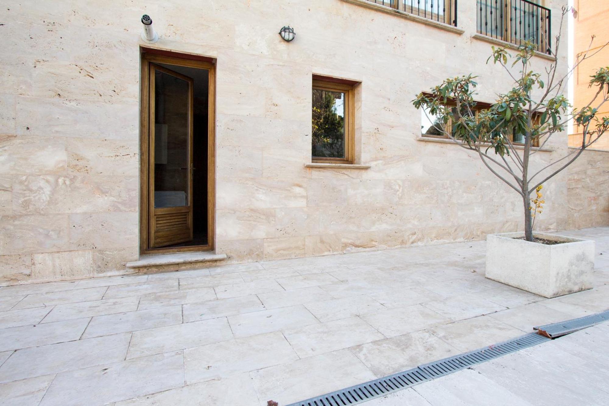 Apartamentos Villablino Arturo Soria Madrid Buitenkant foto