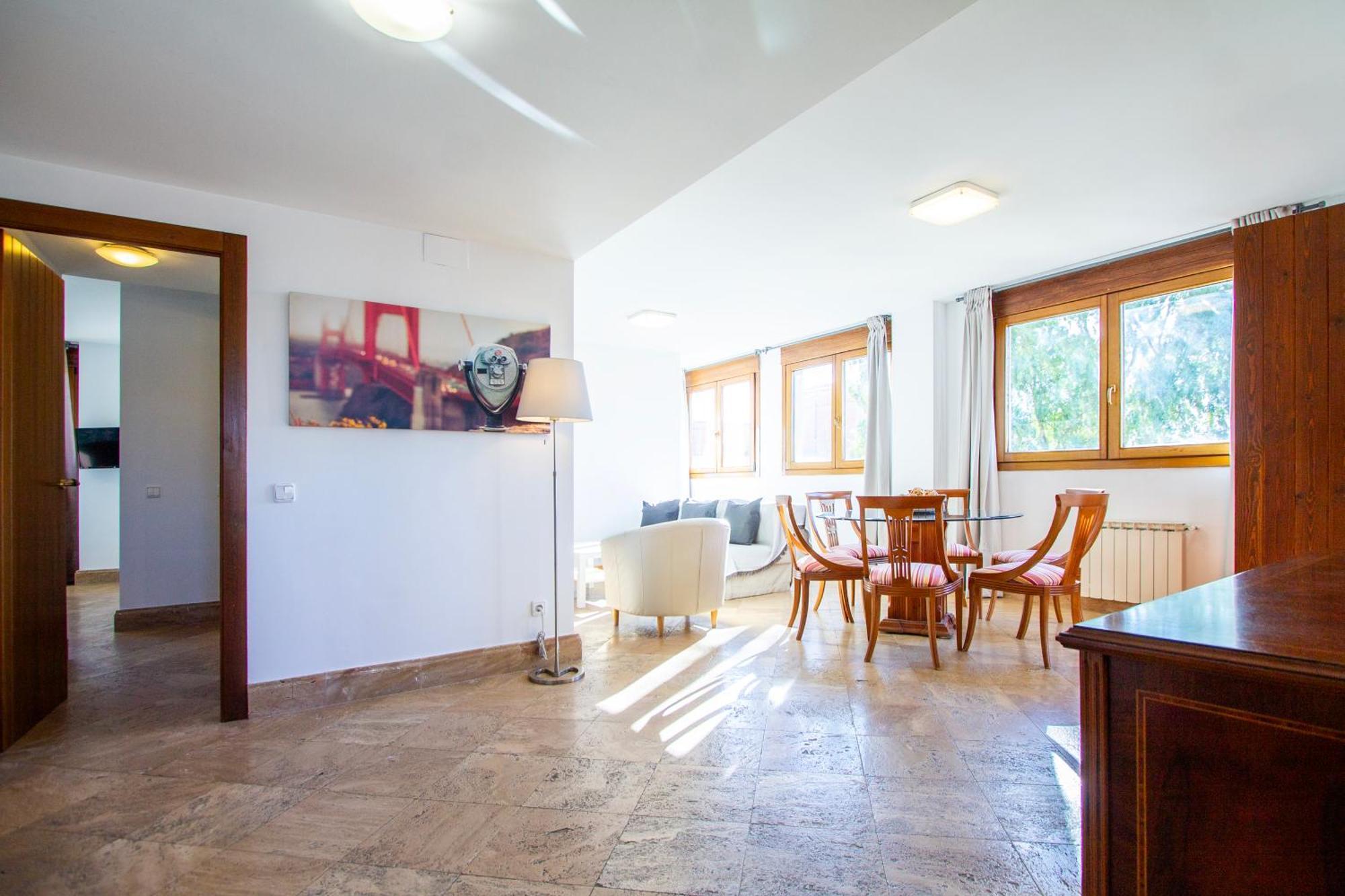 Apartamentos Villablino Arturo Soria Madrid Buitenkant foto